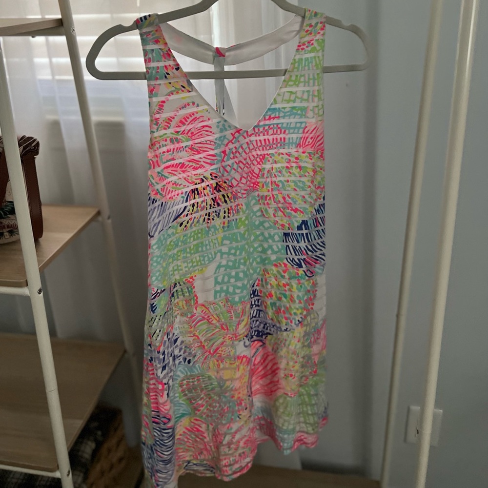 Lilly Pulitzer shell print dress. Size small.